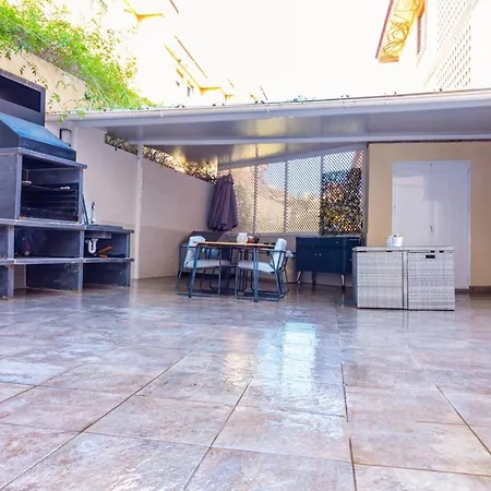 Pedregalejo Apartment *